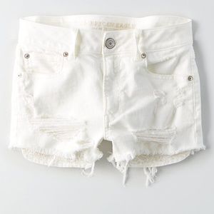 American Eagle Hi-Rise Shortie Shorts - white